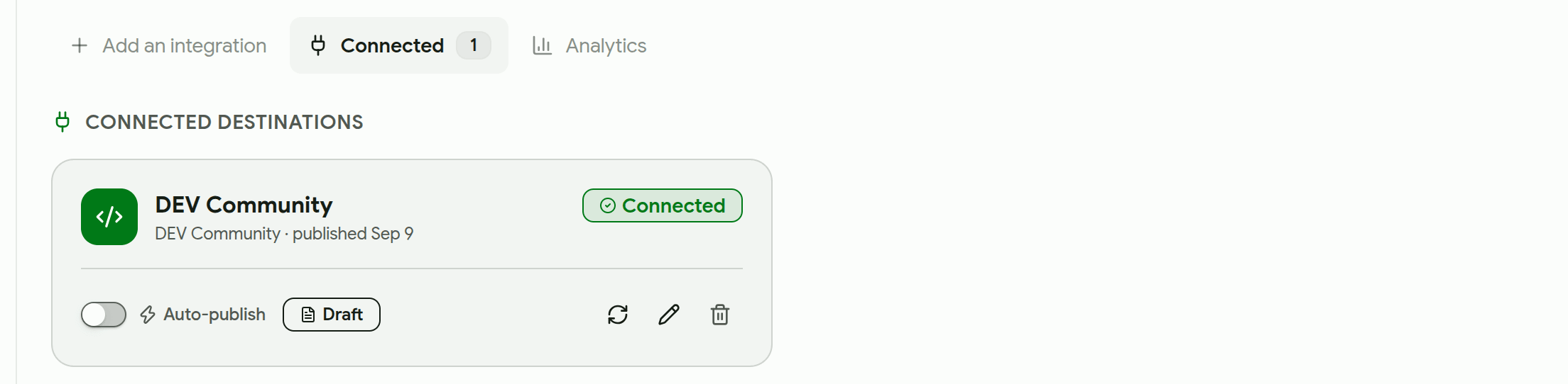 A connected DEV Community destination in DraftRank showing a Connected badge, an auto-publish toggle set to off, and a Draft badge.